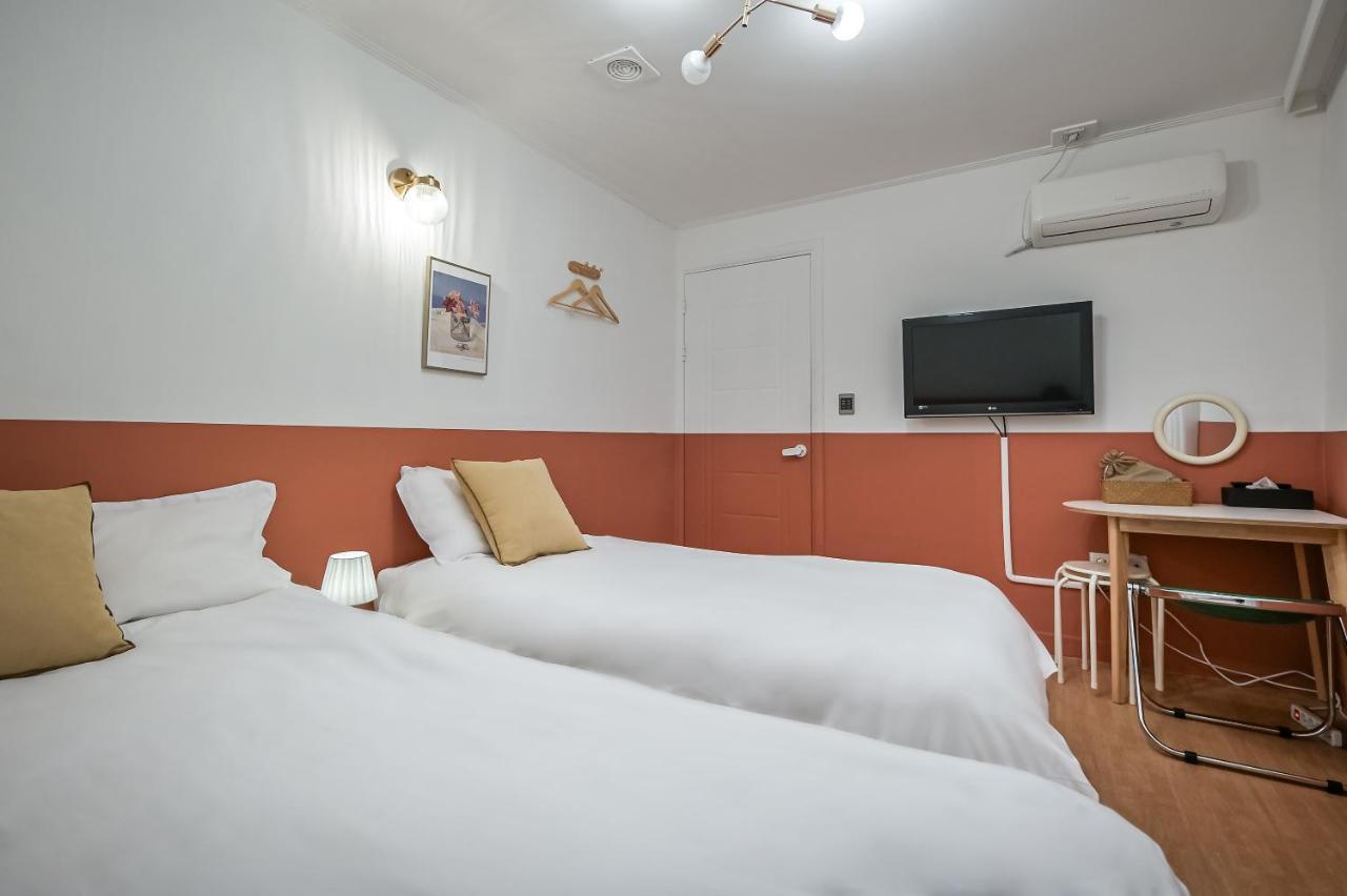 Ssh Myeongdong Dongdo Hostel Seúl Exterior foto